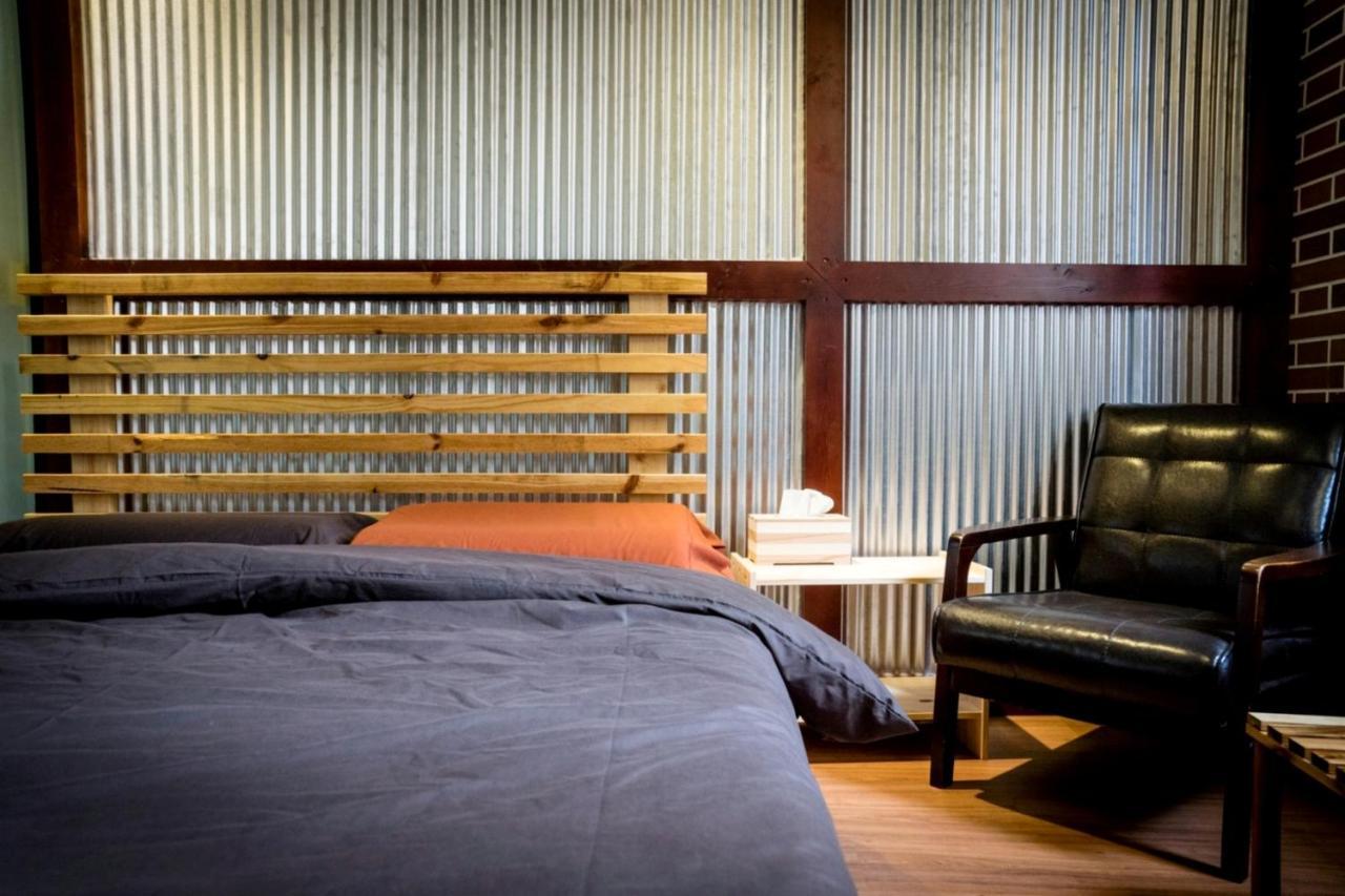 Hostel Hinoki Mansion Tainan Zewnętrze zdjęcie