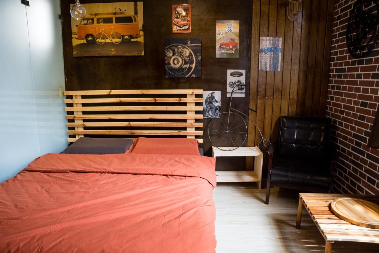 Hostel Hinoki Mansion Tainan Zewnętrze zdjęcie